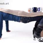 extreme hanger, table