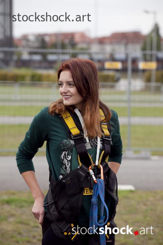 girl before jumping on the banji