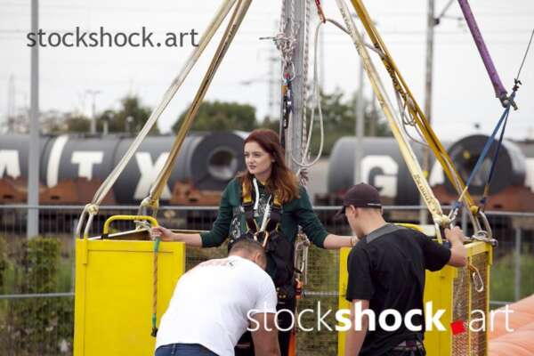 Jump to Banji, crane