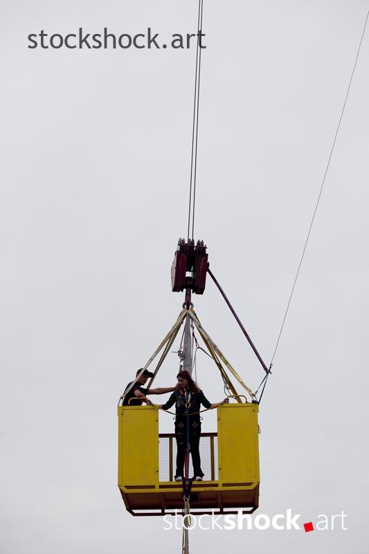 Jump to Banji, crane